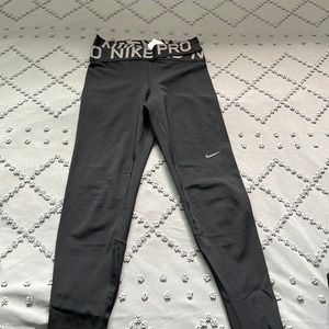 Nike Women's Pro 7/8 Training Leggings Black Gray CN9852-010 NWT XS